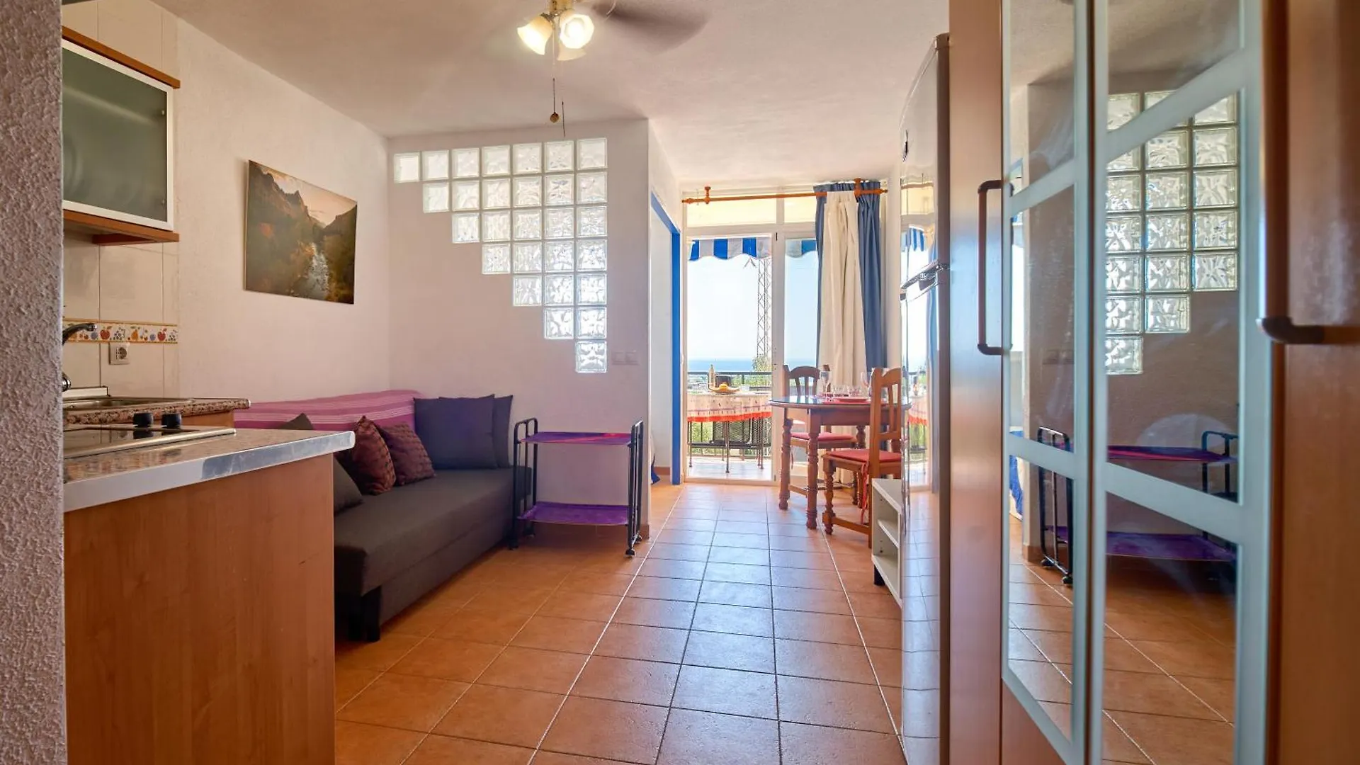 Lägenhet Lovely Studio With Seaview 700M From The Beach La Cala Del Moral